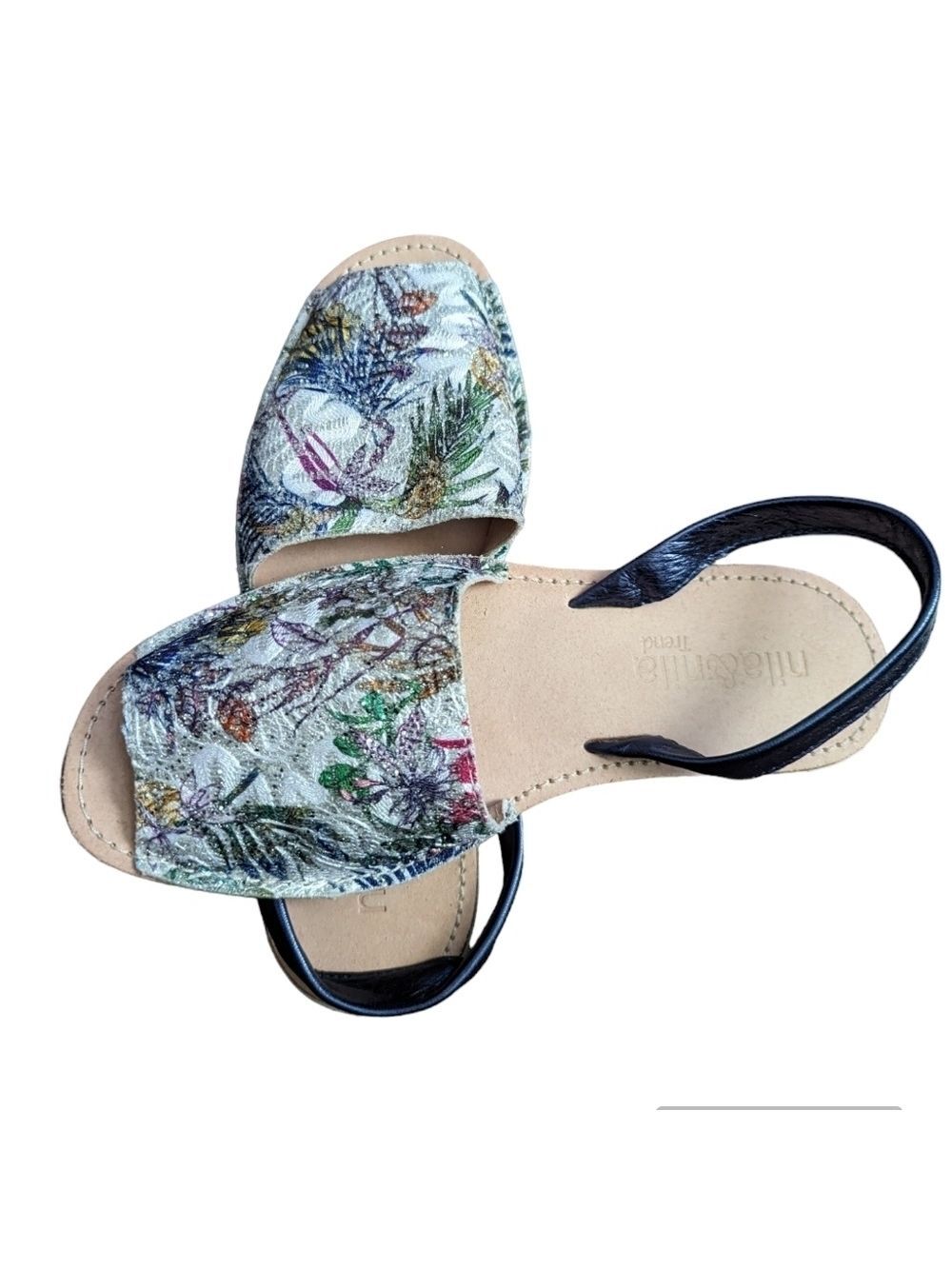Peep Toe Flat Sandals